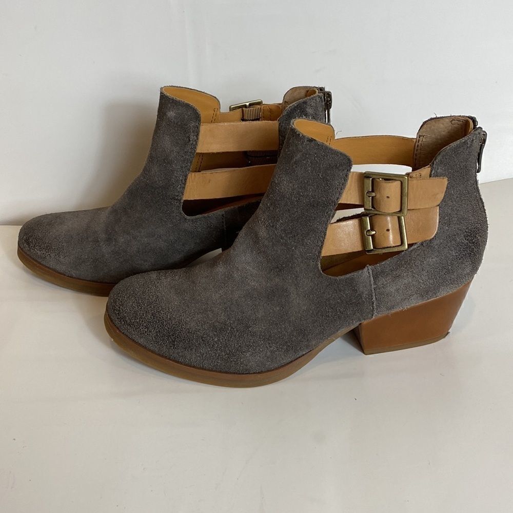Korks gray suede leather heeled booties size 8 M - Picture 4 of 8